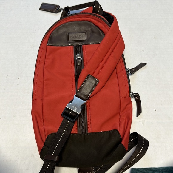 Vintage Coach sling bag - Picture 3 of 11